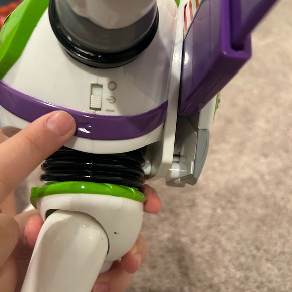 Disney Store Buzz Lightyear Talking Action Figure - Picture 12 of 12